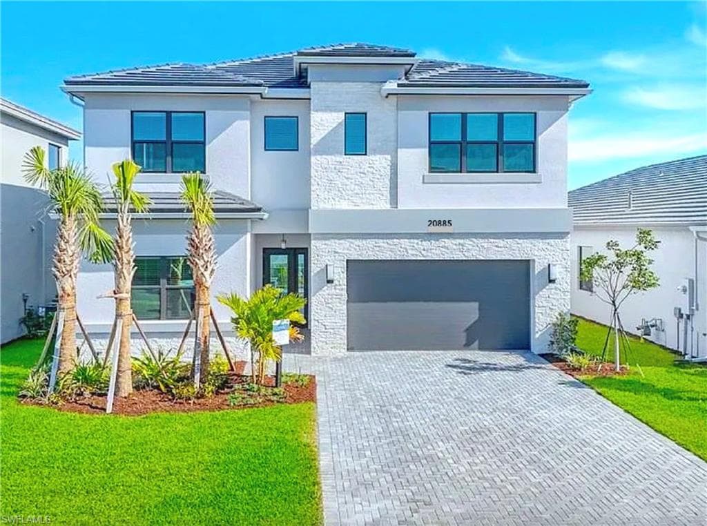 20885 Thistle Leaf Ln, Estero, FL 33928-1
