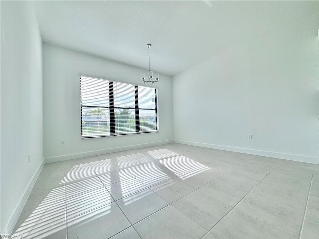 20885 Thistle Leaf Ln, Estero, FL 33928-19