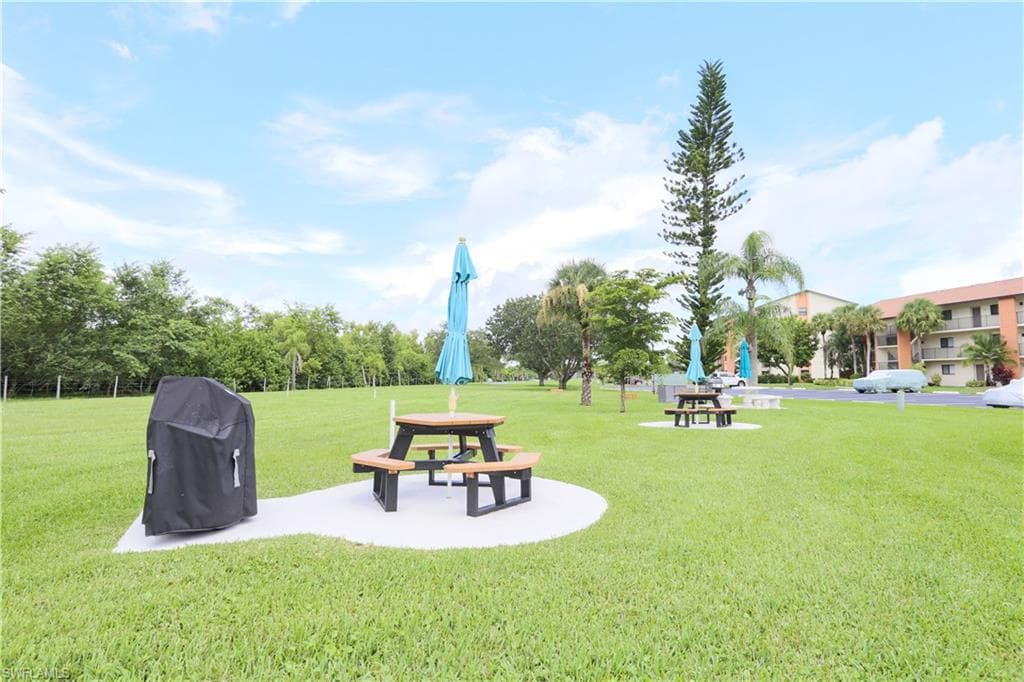 16000 Bay Pointe Blvd 307, North Fort Myers, FL 33917-34