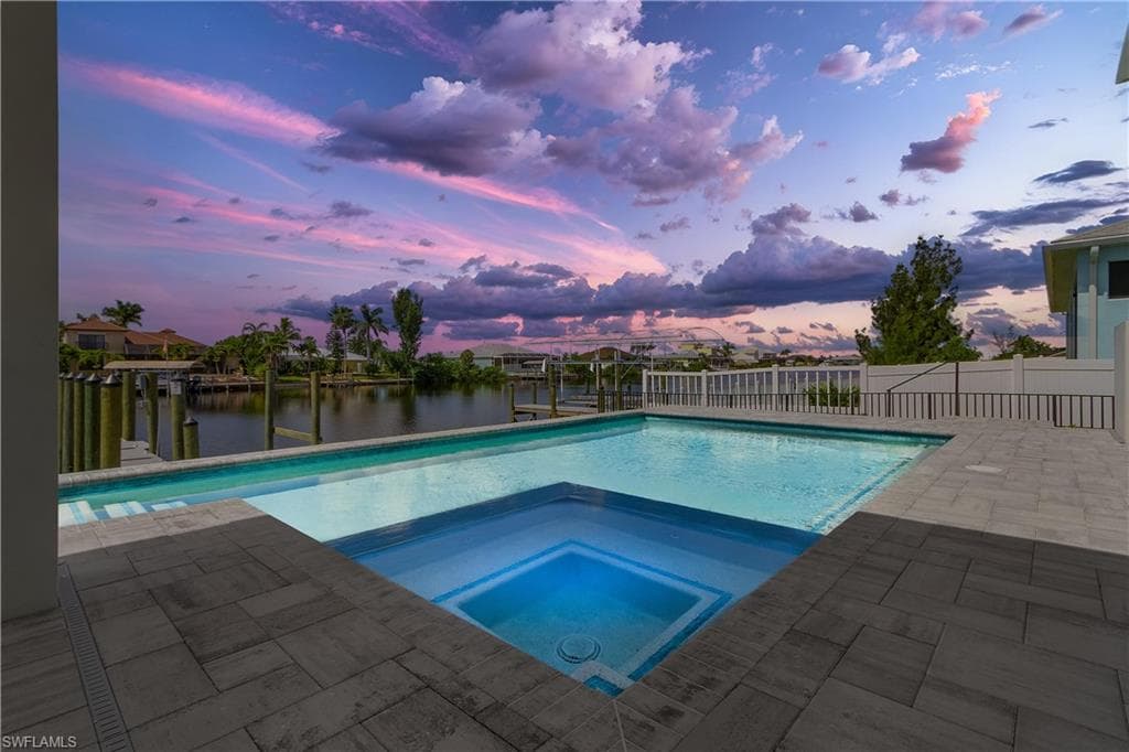 4240 33rd Ln, Cape Coral, FL 33993-9