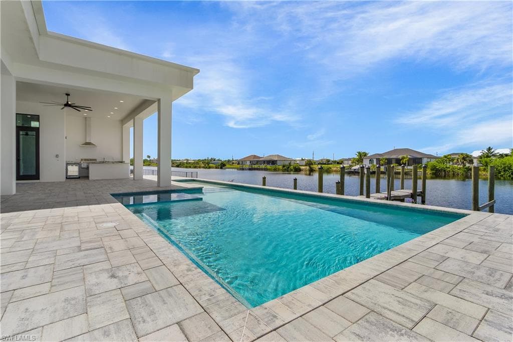 4240 33rd Ln, Cape Coral, FL 33993-10