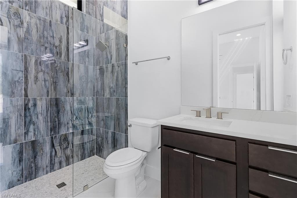 4240 33rd Ln, Cape Coral, FL 33993-14