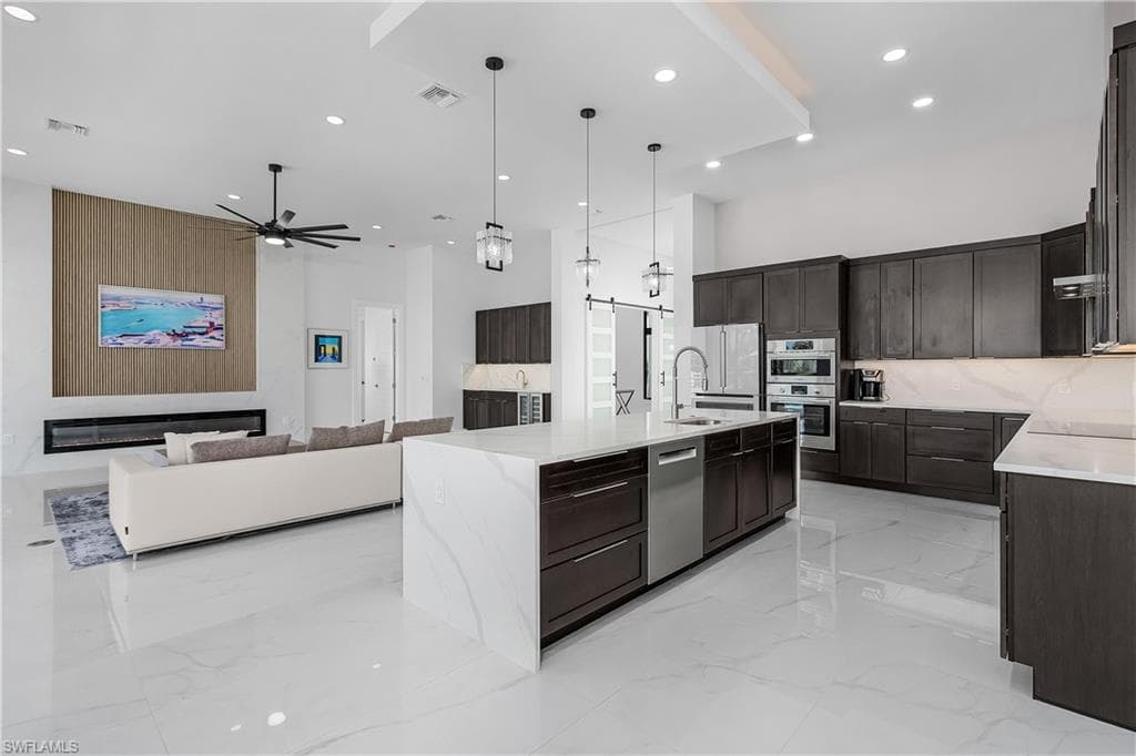 4240 33rd Ln, Cape Coral, FL 33993-7