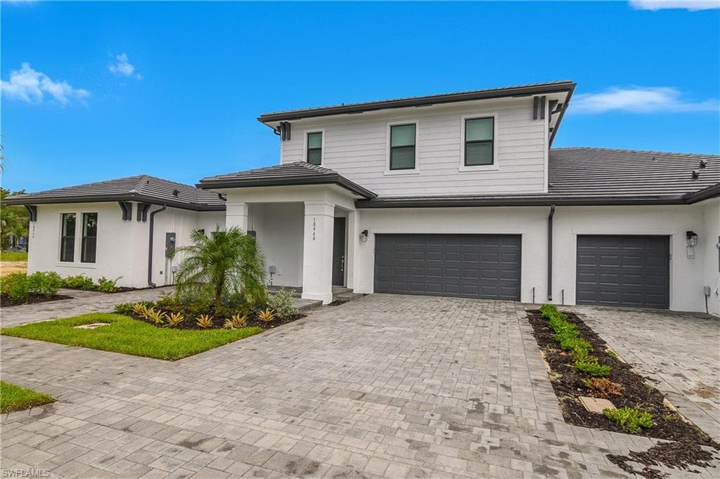 10940 Salt Bay Way, Fort Myers, FL 33913-2