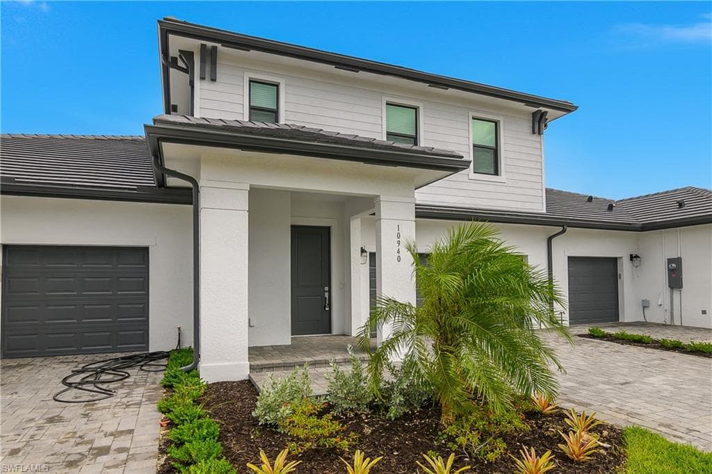 10940 Salt Bay Way, Fort Myers, FL 33913-4