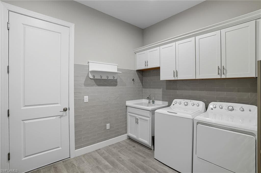 15254 Arpino Ct, Naples, FL 34114-22