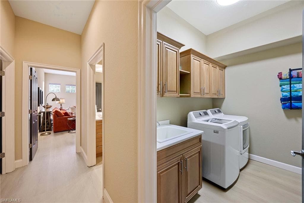 8551 Via Lungomare Cir 201, Estero, FL 33928-29