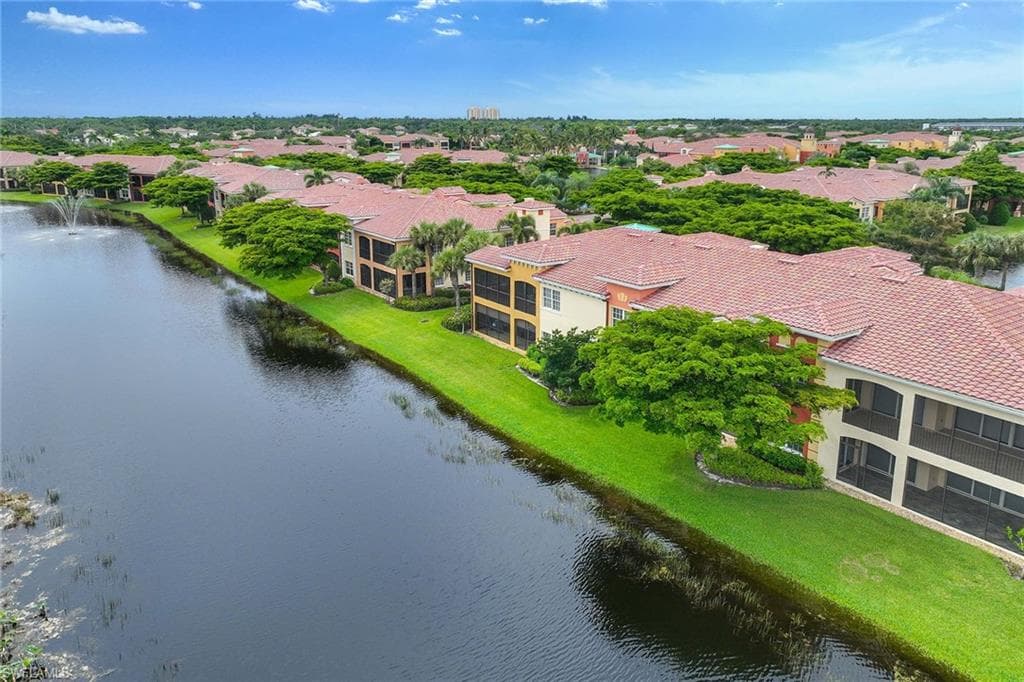 8551 Via Lungomare Cir 201, Estero, FL 33928-33
