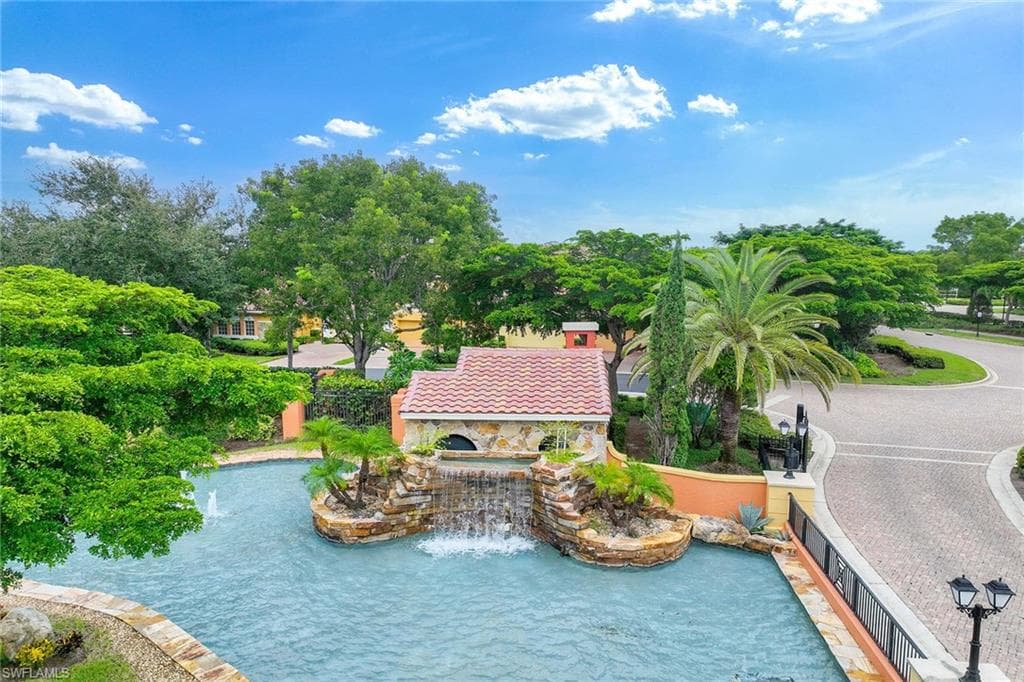 8551 Via Lungomare Cir 201, Estero, FL 33928-43