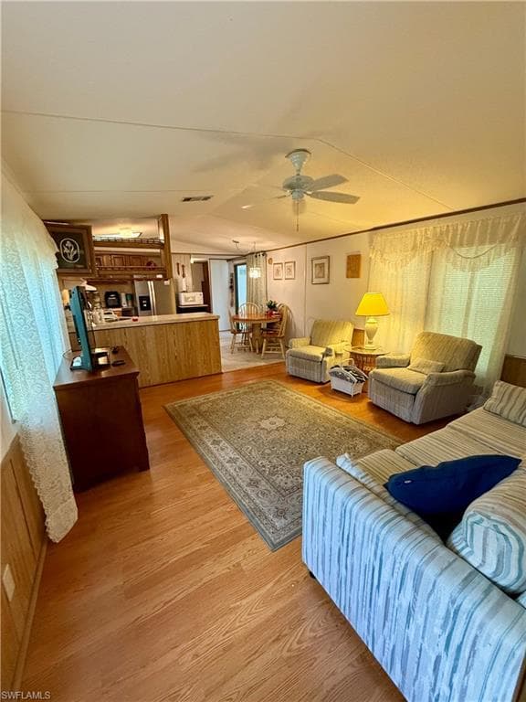 10491 Wales Loop, Bonita Springs, FL 34135-10