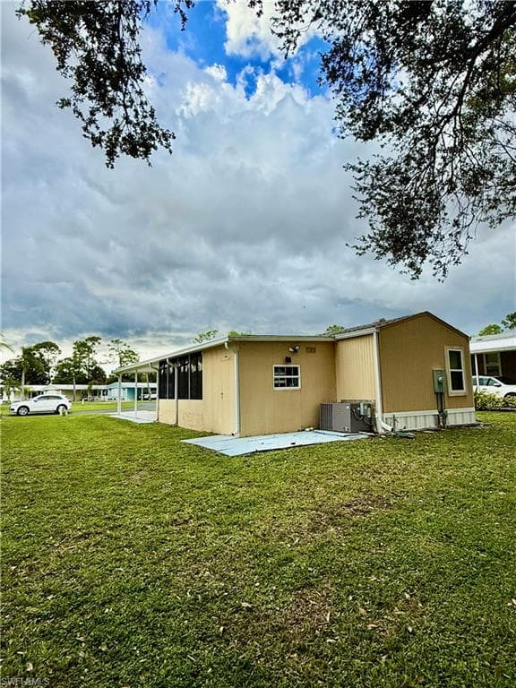 10491 Wales Loop, Bonita Springs, FL 34135-4