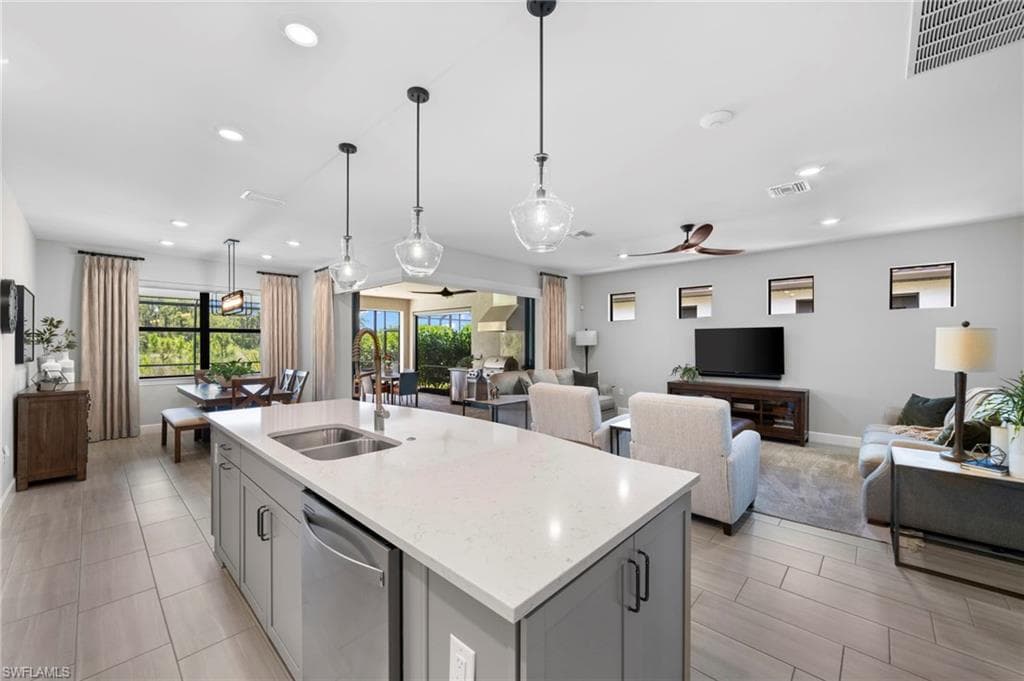 19852 Beechcrest Pl, Estero, FL 33928-11