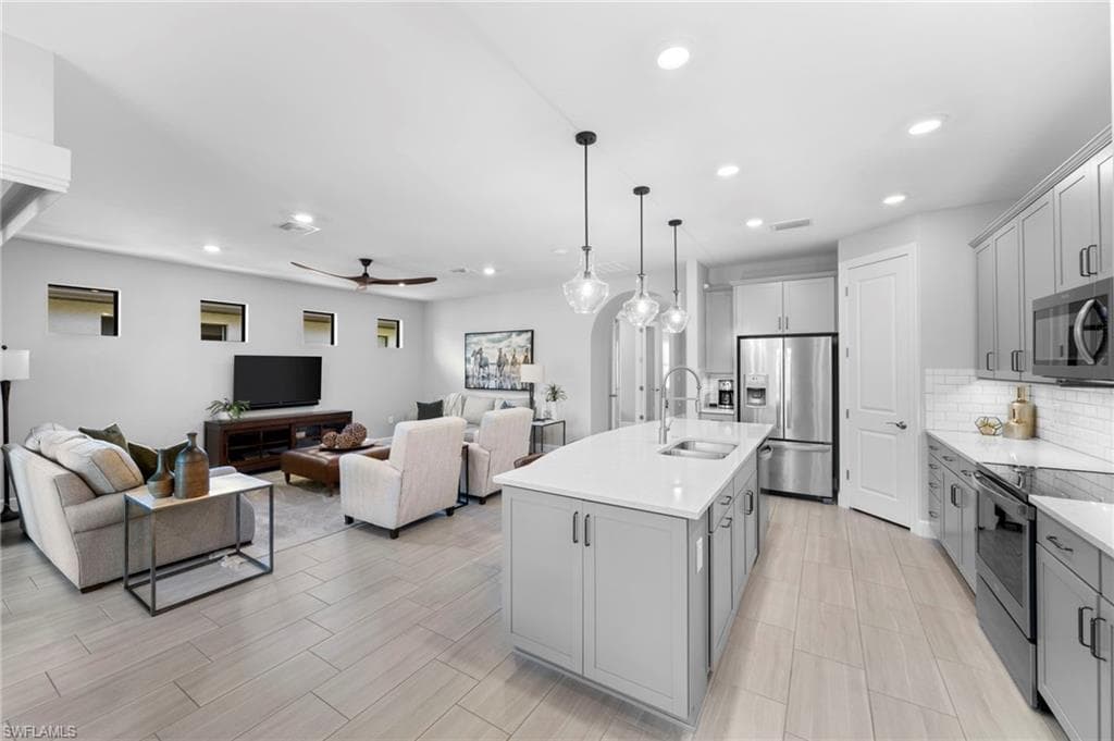 19852 Beechcrest Pl, Estero, FL 33928-16