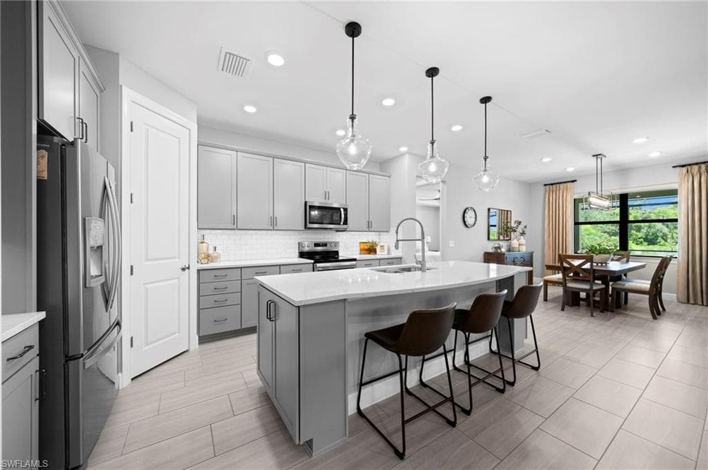 19852 Beechcrest Pl, Estero, FL 33928-18