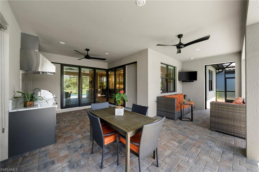 19852 Beechcrest Pl, Estero, FL 33928-31