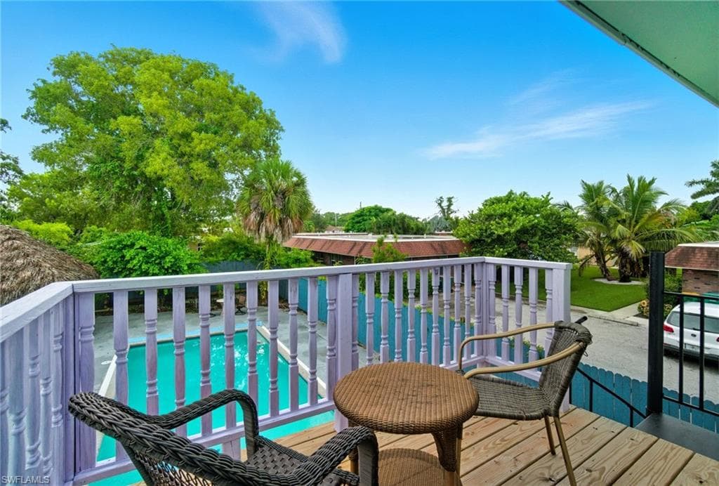 2662/2656 Mangrove St, Naples, FL 34112-10