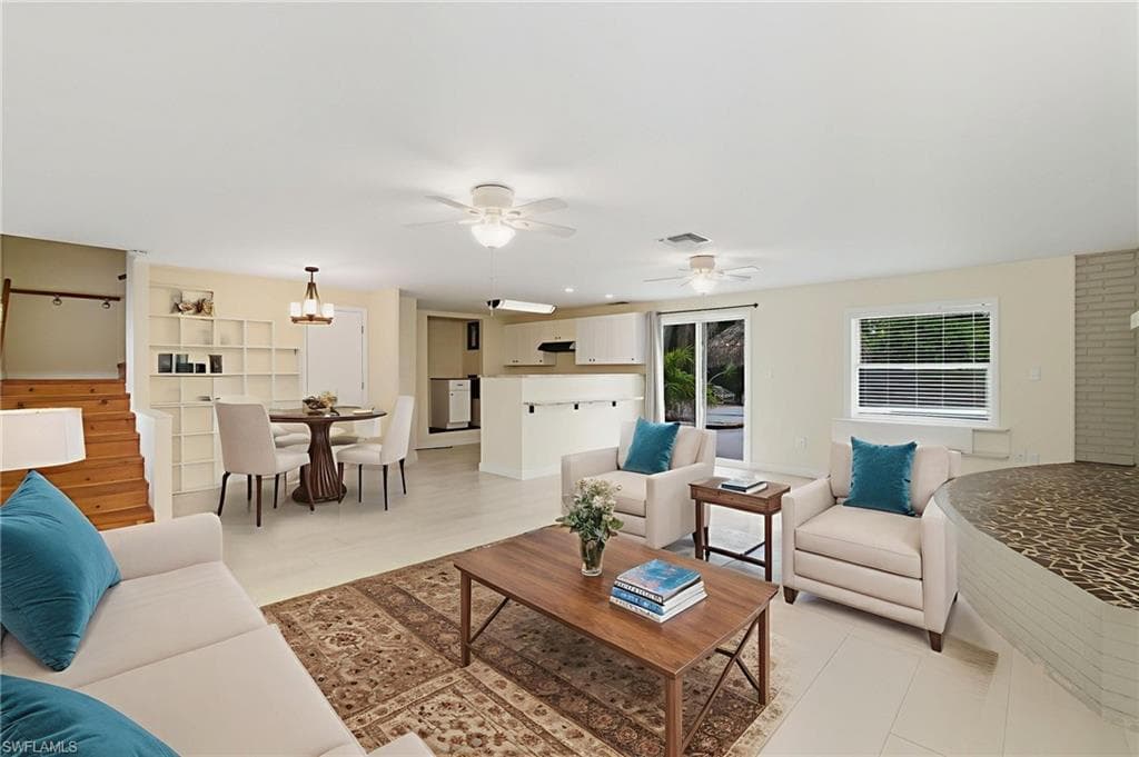 2662/2656 Mangrove St, Naples, FL 34112-2