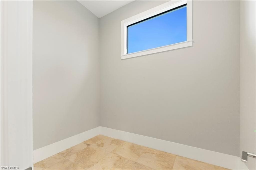 1361 Golden Gate Blvd W, Naples, FL 34120-22