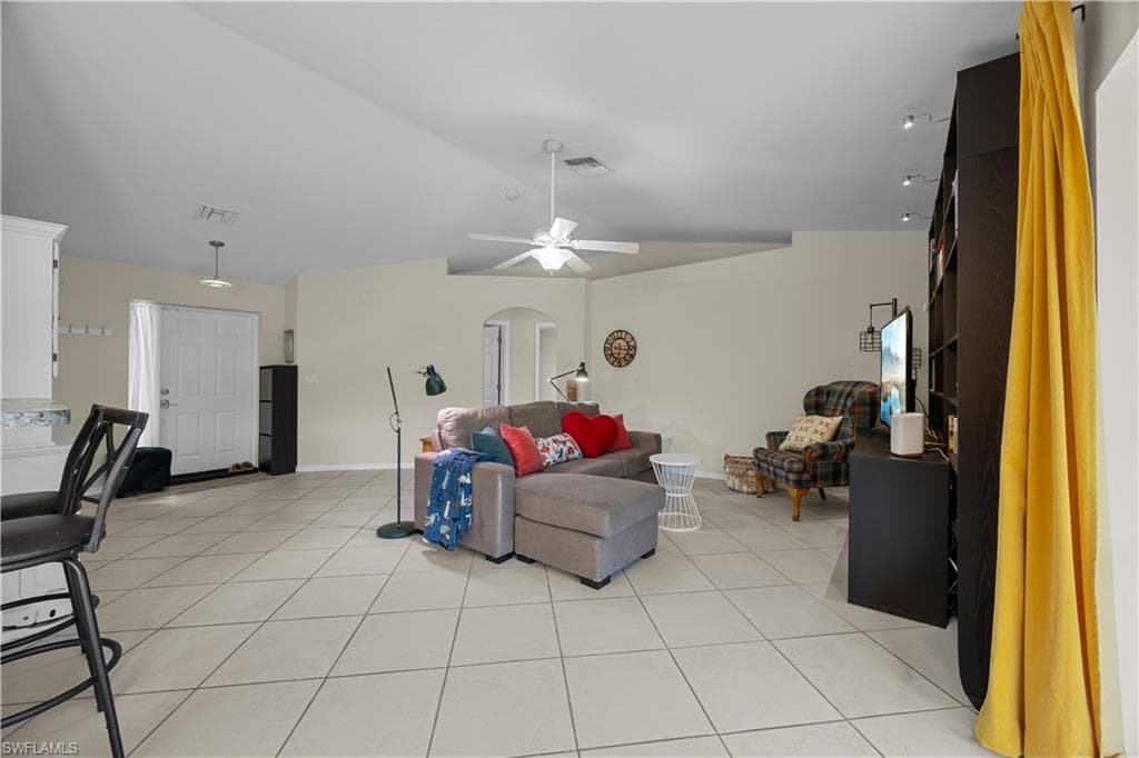 225 Nicholas Pkwy W, Cape Coral, FL 33991-18