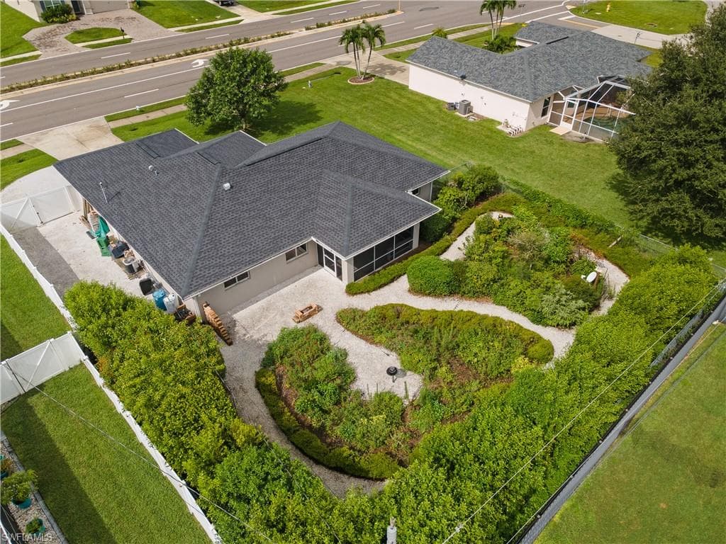 225 Nicholas Pkwy W, Cape Coral, FL 33991-28