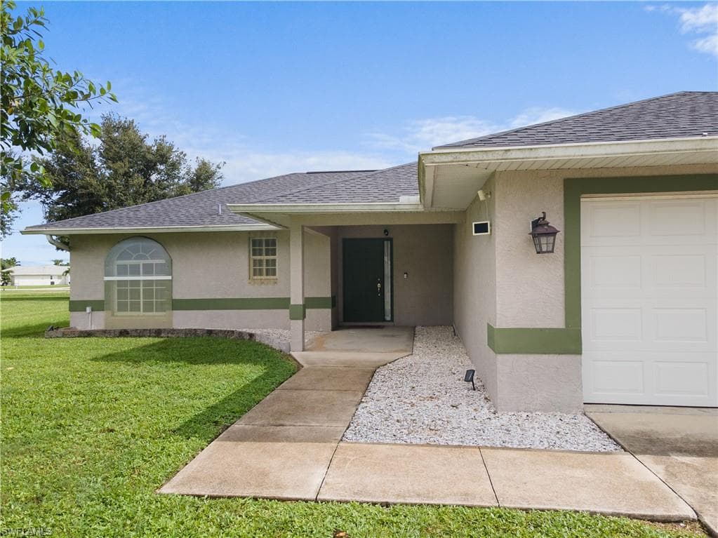 225 Nicholas Pkwy W, Cape Coral, FL 33991-6