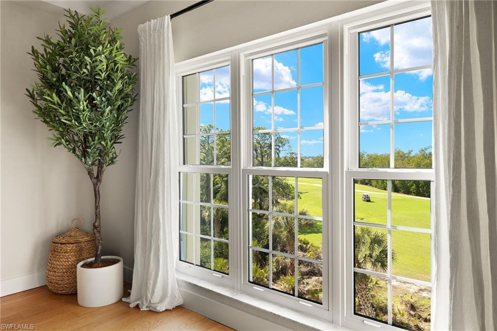 4460 Yacht Harbor Dr, Naples, FL 34112-9