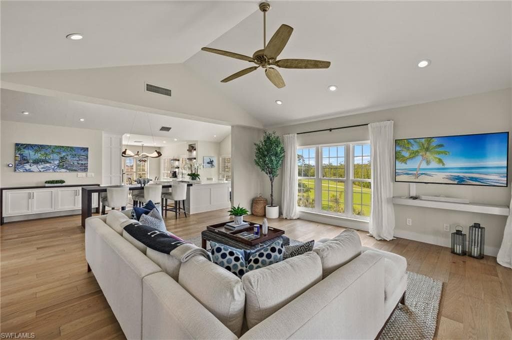 4460 Yacht Harbor Dr, Naples, FL 34112-13