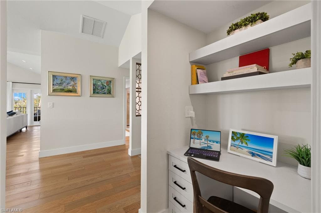 4460 Yacht Harbor Dr, Naples, FL 34112-15