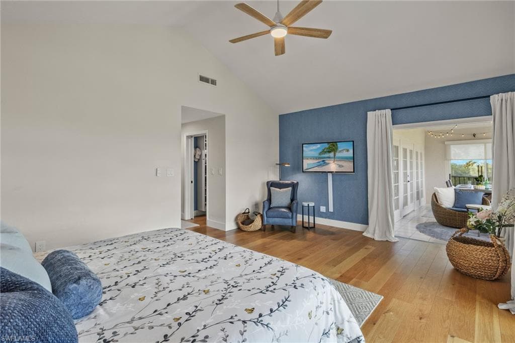 4460 Yacht Harbor Dr, Naples, FL 34112-16