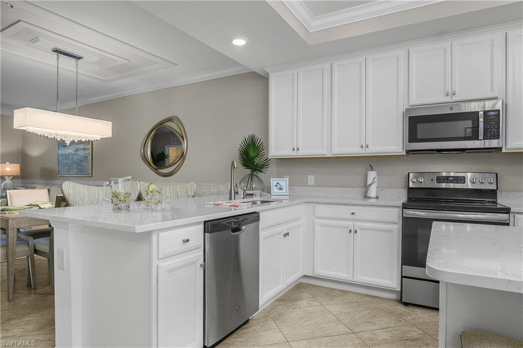 9590 Trevi Ct 5325, Naples, FL 34113-14