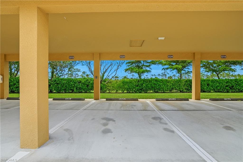 9590 Trevi Ct 5325, Naples, FL 34113-24
