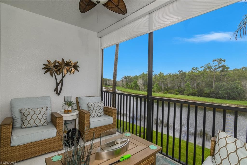 9590 Trevi Ct 5325, Naples, FL 34113-5