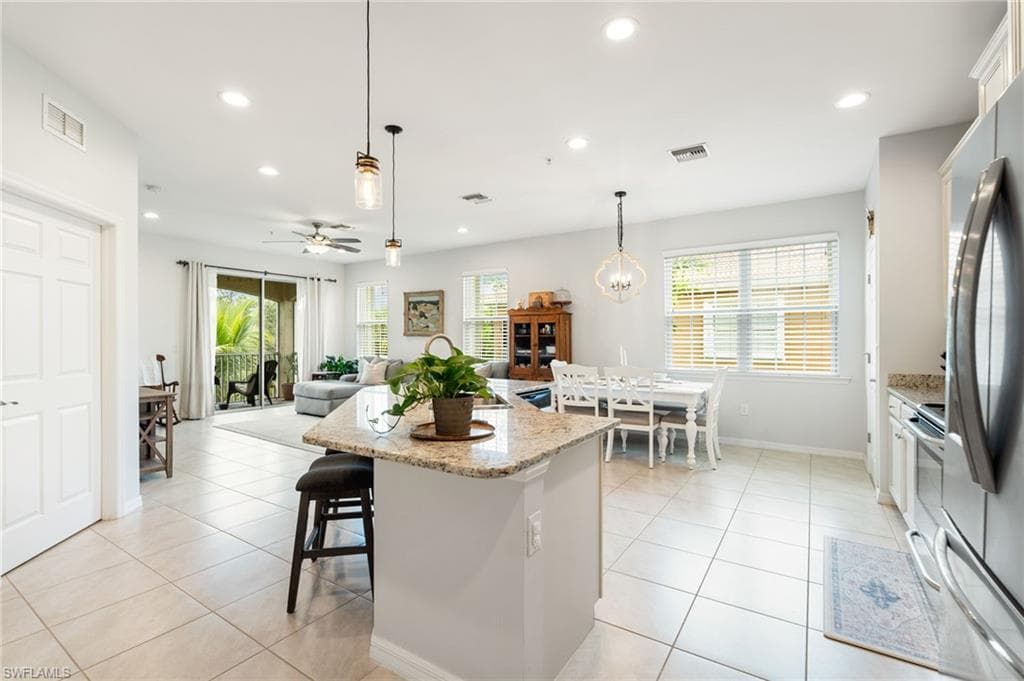 18239 Creekside Preserve Loop 202, Fort Myers, FL 33908-9