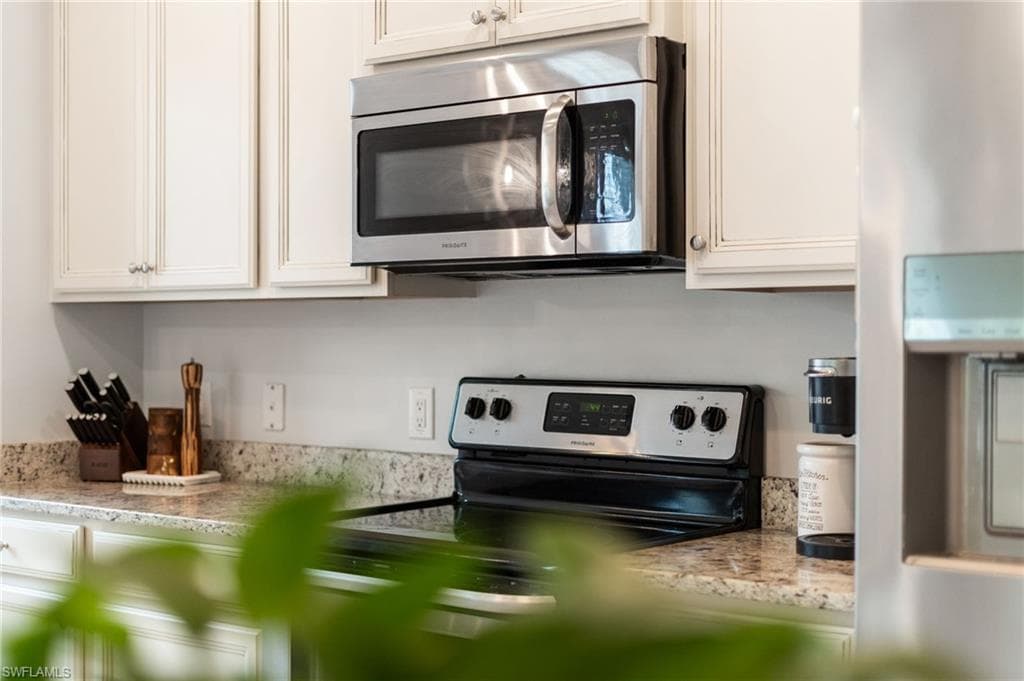 18239 Creekside Preserve Loop 202, Fort Myers, FL 33908-32