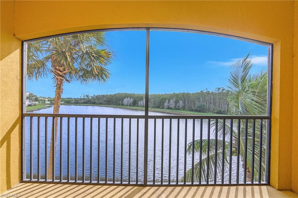 9566 Trevi Ct 4935, Naples, FL 34113-9