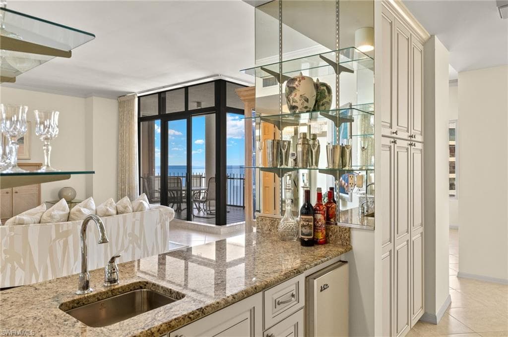 4251 Gulf Shore Blvd N Ph-a, Naples, FL 34103-20