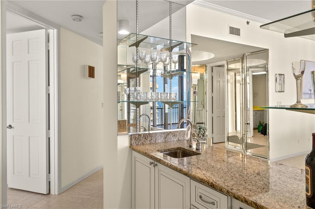 4251 Gulf Shore Blvd N Ph-a, Naples, FL 34103-21