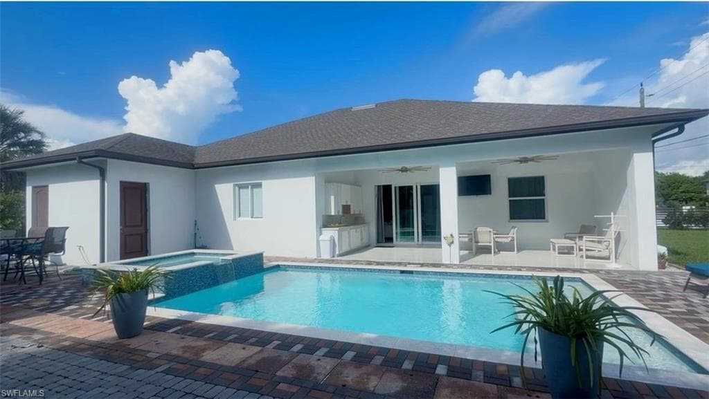 1806 41st St SW, Naples, FL 34116-10