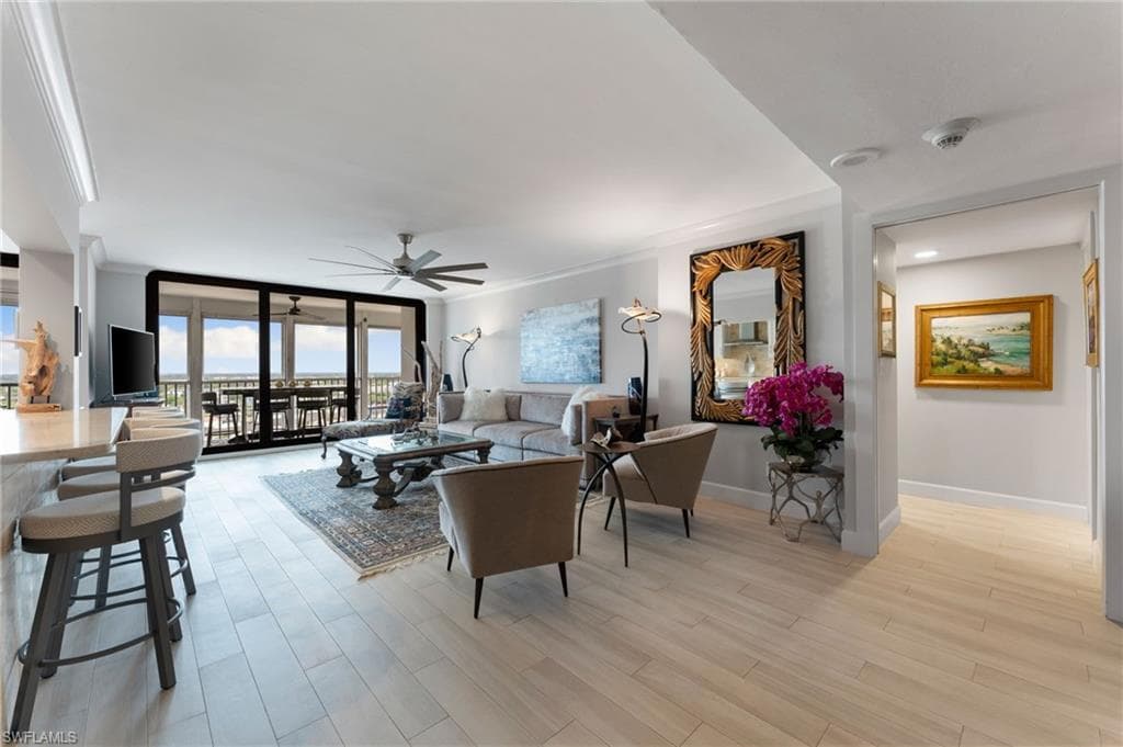 4401 Gulf Shore Blvd N 1708, Naples, FL 34103-12