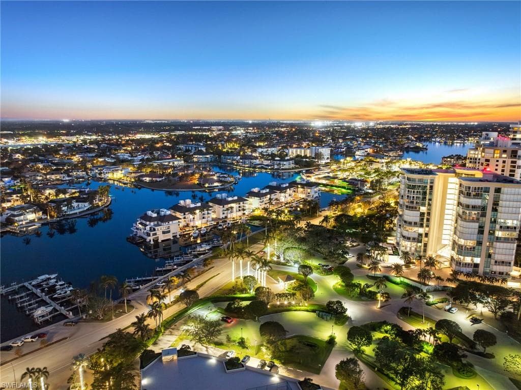 4401 Gulf Shore Blvd N 1708, Naples, FL 34103-2