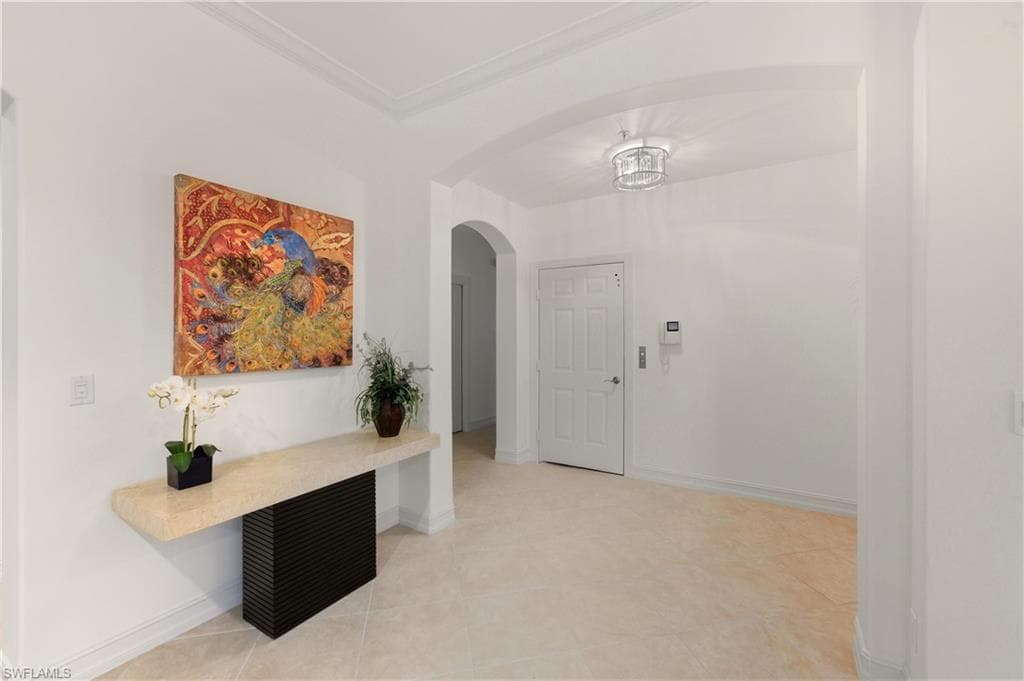 2843 Tiburon Blvd E 7-102, Naples, FL 34109-31