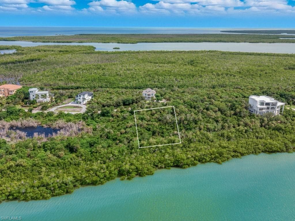 1097 Blue Hill Creek Dr, Marco Island, FL 34145-21