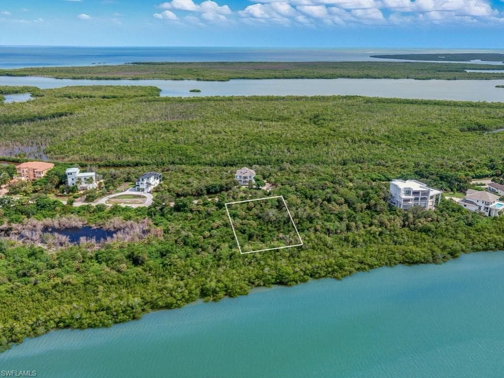 1097 Blue Hill Creek Dr, Marco Island, FL 34145-23