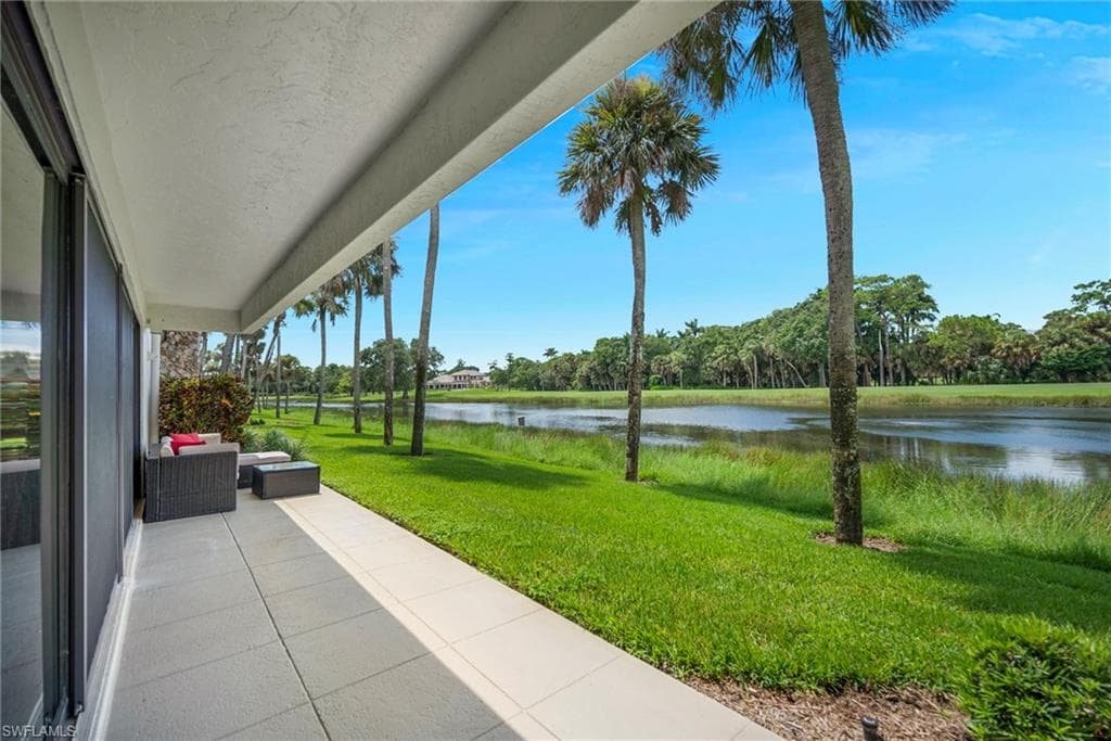 110 Wilderness Dr 129, Naples, FL 34105-10