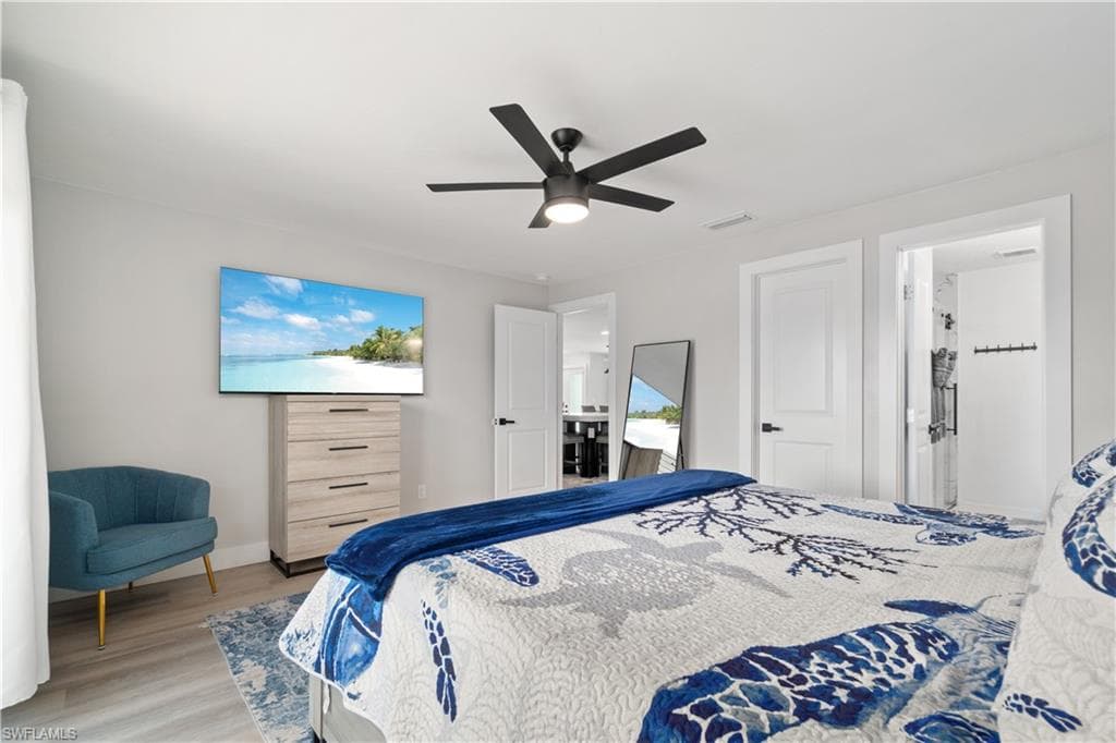 5161 Williams Dr, Fort Myers Beach, FL 33931-26