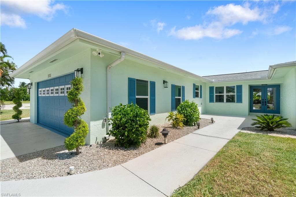 5161 Williams Dr, Fort Myers Beach, FL 33931-42