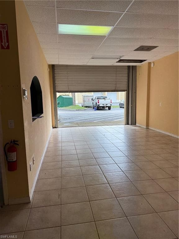 3894 Mannix Dr 220, Naples, FL 34114-8