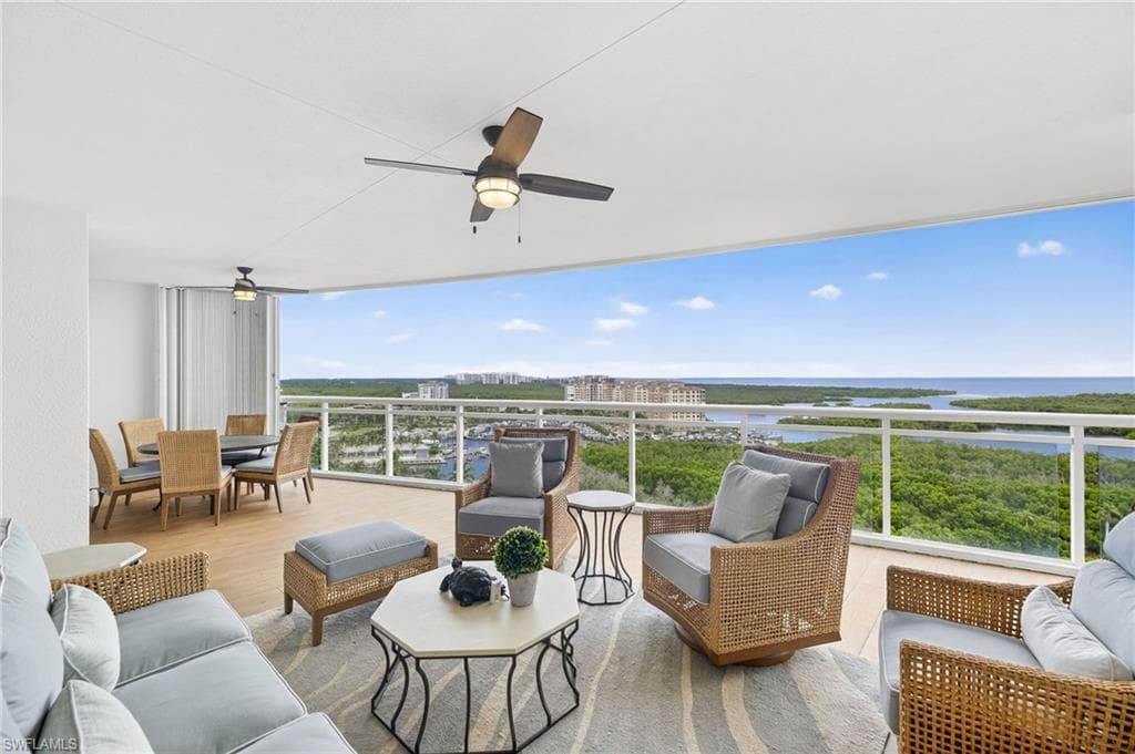 13915 Old Coast Rd 1503, Naples, FL 34110-2