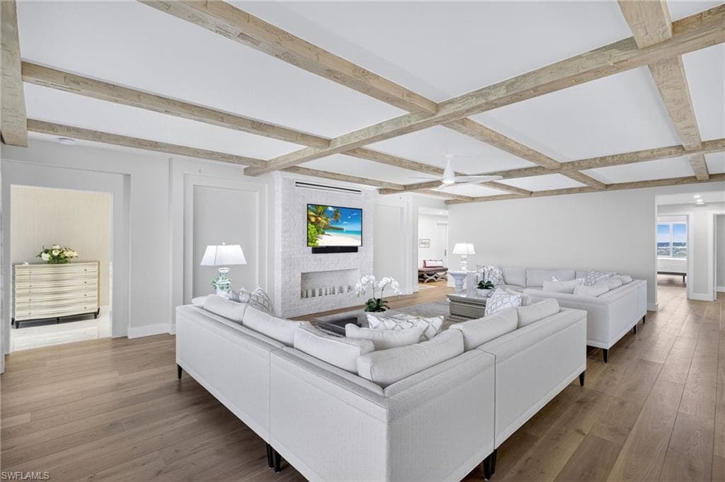 13915 Old Coast Rd 1503, Naples, FL 34110-8
