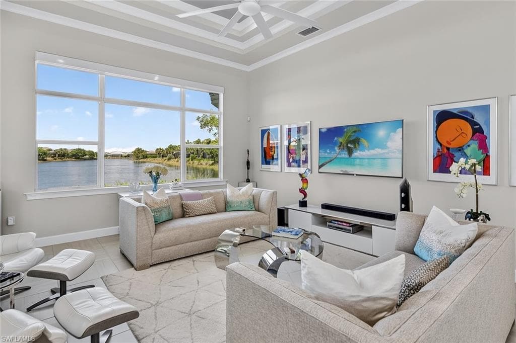 6387 Warwick Ave, Naples, FL 34113-14